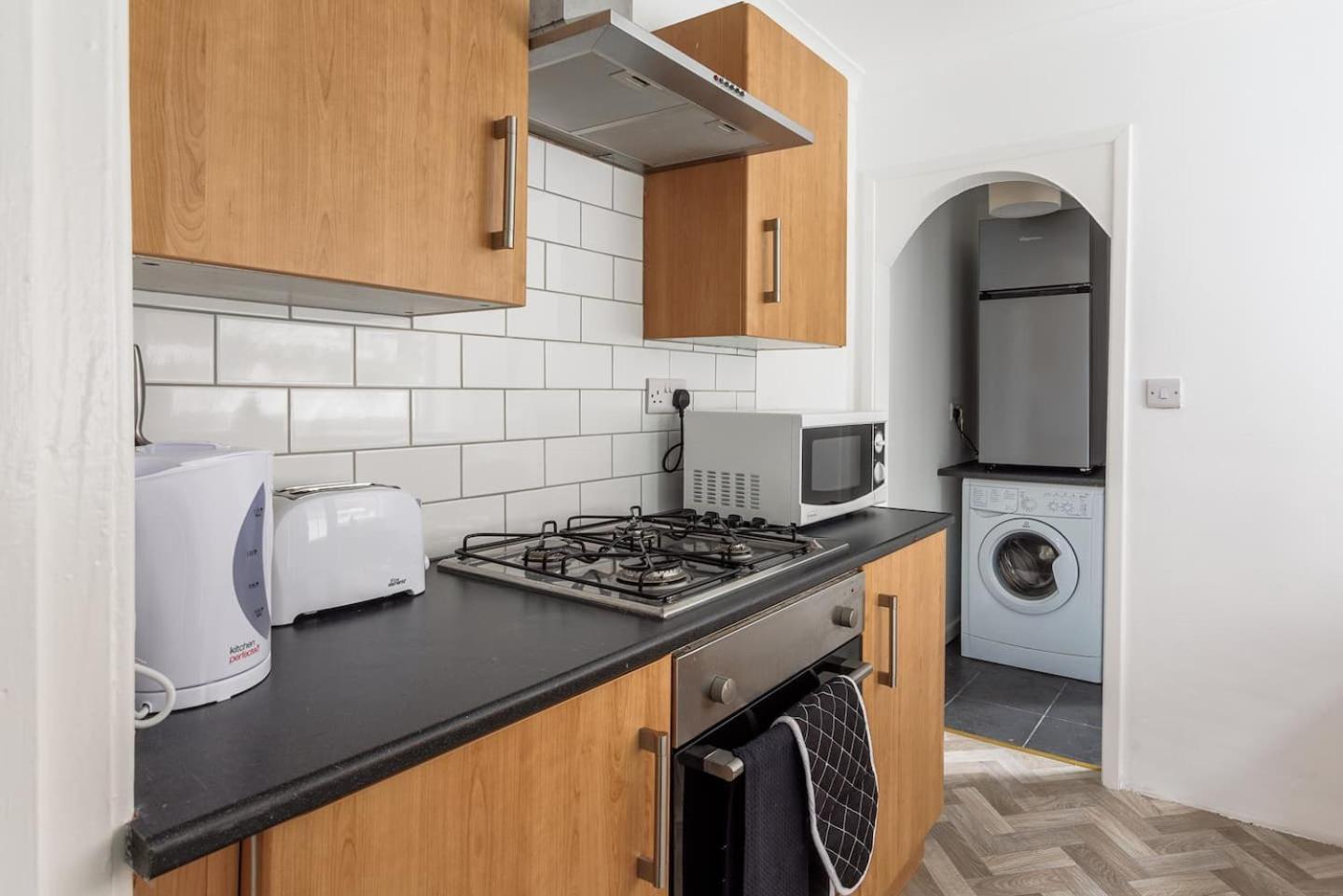 Holiday home Perfect 2 Bedroom Stay, 10 Mins Walk From The South Shields